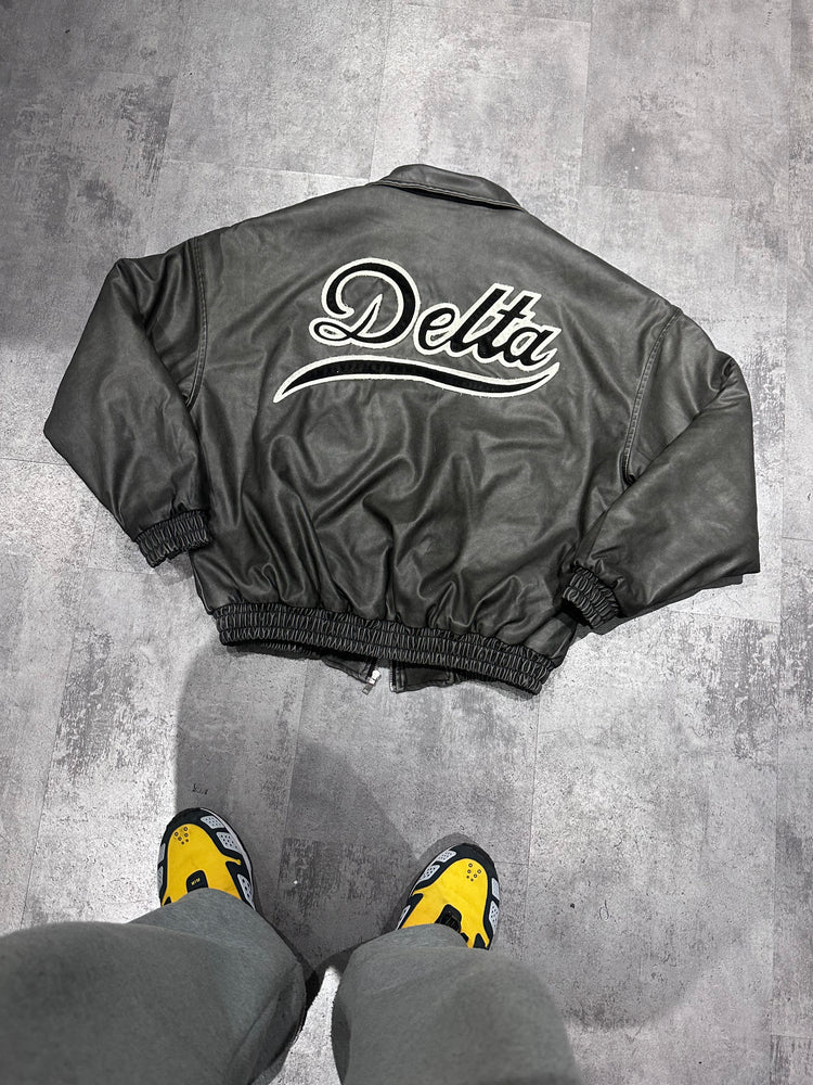 Veste Delta Iconic – Bold Edition